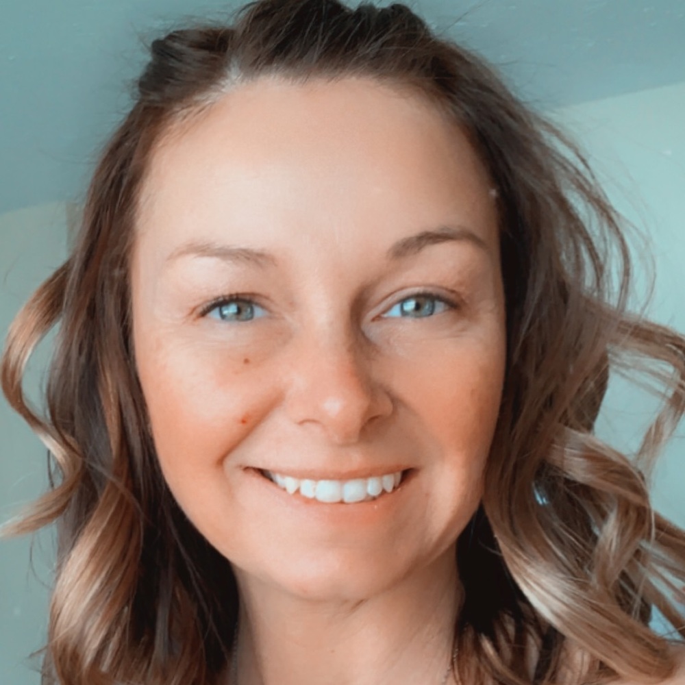 Meet your Posher, Christina